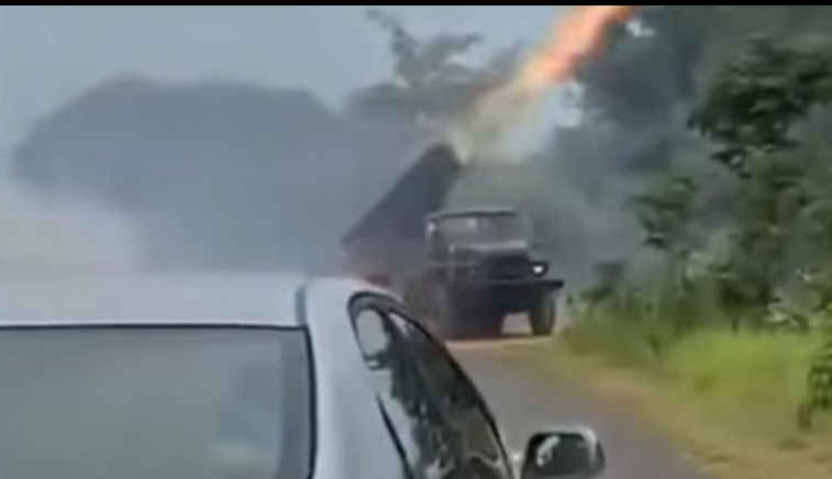 Kamboja Tembaki Pangkalan Militer Thailand, Warga di Perbatasan Dievakuasi
